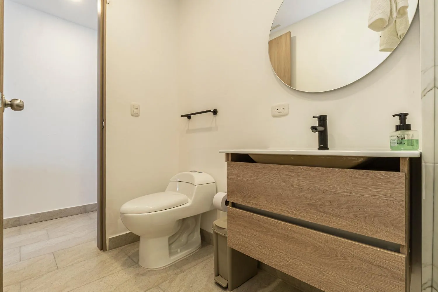 Panoramic Oceanview Loft Near Beach & Airport Cartagena Colombia